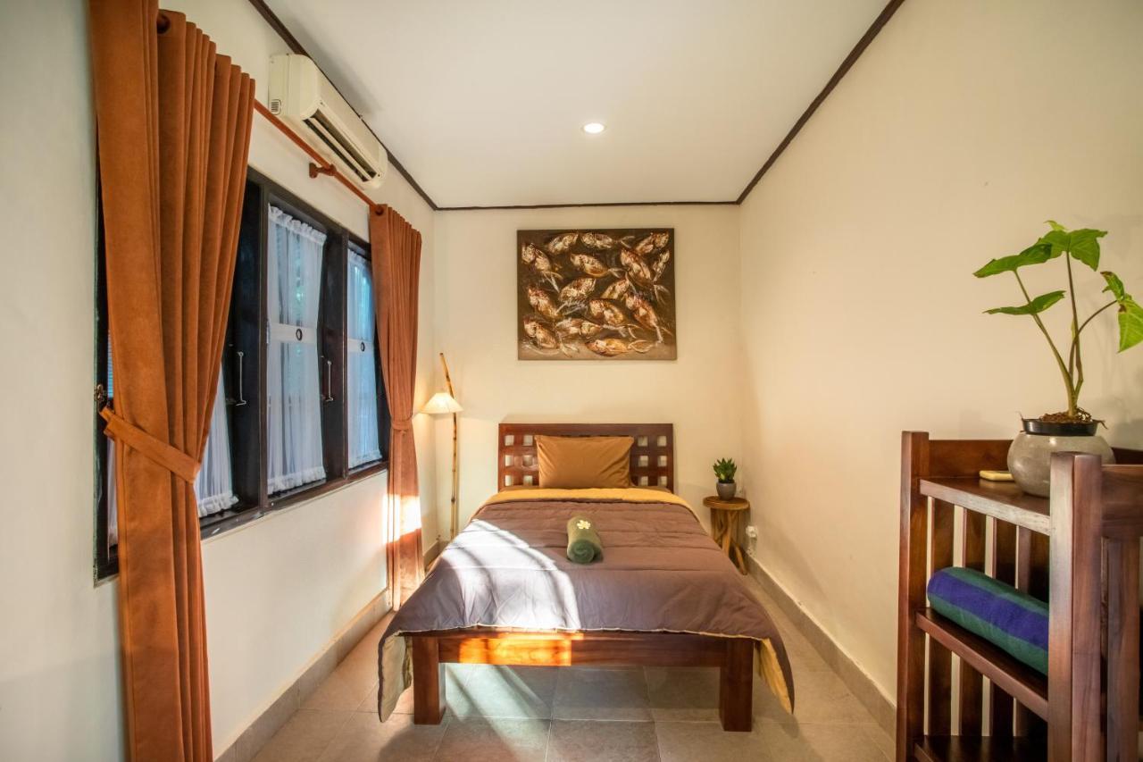 Villa Janitra 塞米亚克 外观 照片