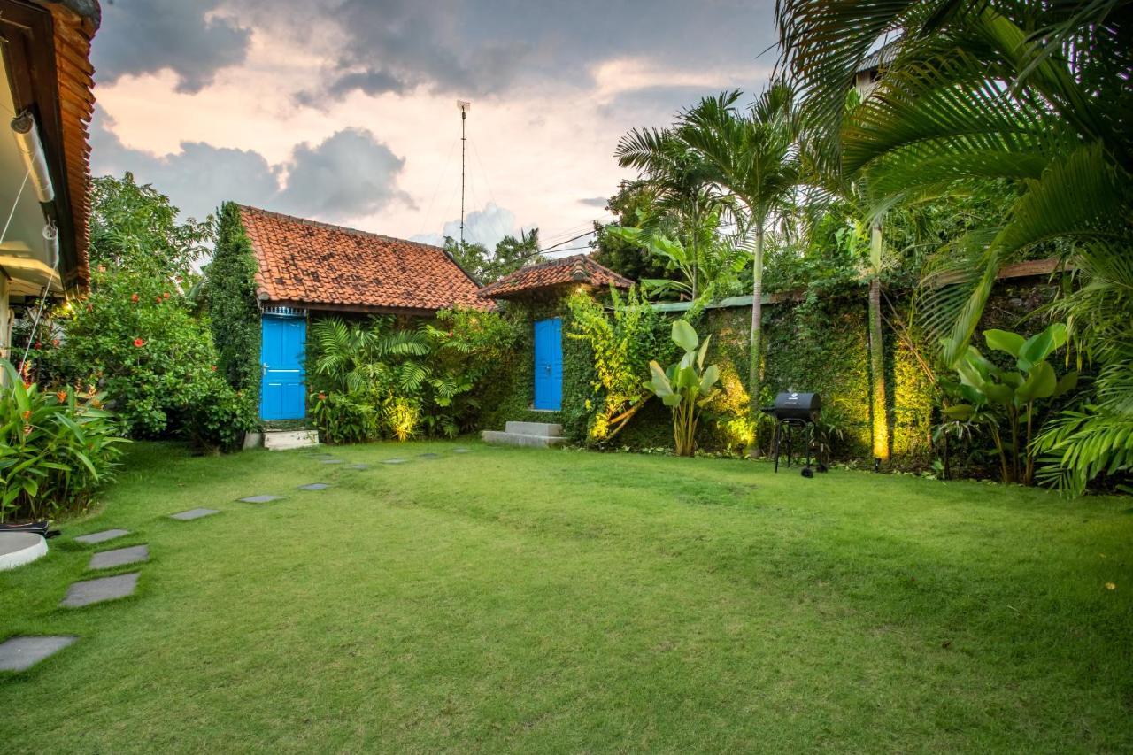 Villa Janitra 塞米亚克 外观 照片